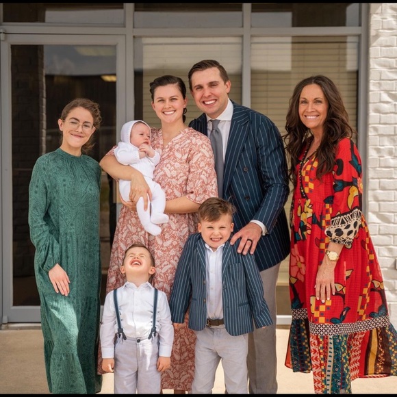 Meet your Posher, Cherie - Picture 3 of 14